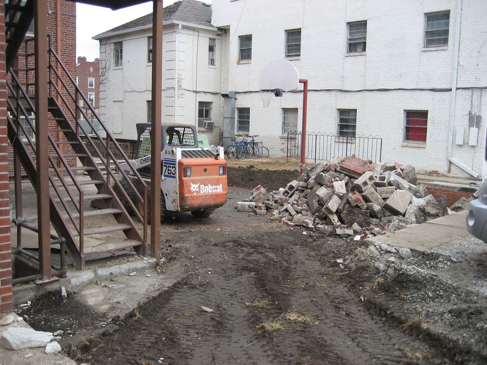 Construction 2013-03-09 004
